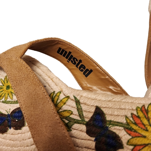 Floral and Butterfly Espadrille Thong Sandals  Size 7 NWOT - Picture 5 of 8